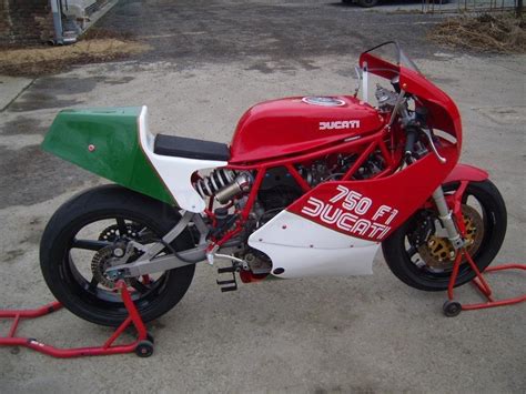 Ducati F1 750 Tt1 Höcker Version 2 Racing Motoforza