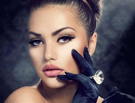 Model Photo Hand Girl Gloves Ring Makeup Eyelashes Hair Eyes Glamour