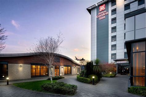 It is the most affordable hotel you can find near heathrow airport with luxurious amenities. HILTON GARDEN INN LONDON HEATHROW AIRPORT $65 ($̶9̶1̶ ...
