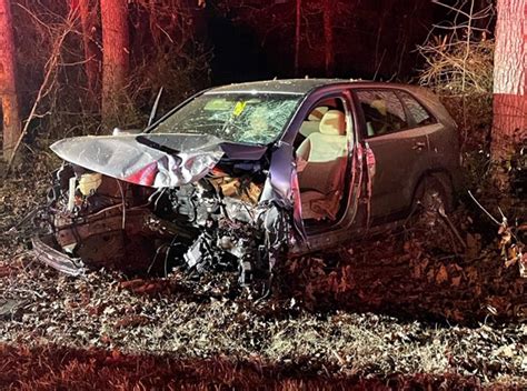 Driver Escapes Serious Injury After Crashing Into Tree Sandhills Sentinel