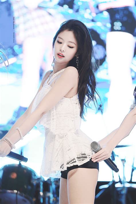Top Sexiest Outfits Of Blackpink Jennie Photos Koreaboo