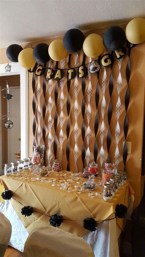 44 Awesome Graduation Party Decoration Ideas