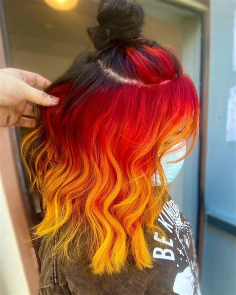 30 Coolest Rainbow Hair Pictures To Join The Unicorn Tribe Artofit