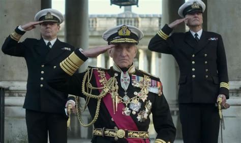 Charles dance is an english actor, screenwriter, and film director. The Crown season 3 cast: Who does Charles Dance play ...