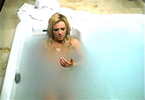 Britney Spears Bathtub Pics Hot Sex Picture