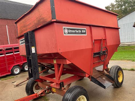 Unverferth 235 Harvesting Gravity Wagons For Sale Tractor Zoom