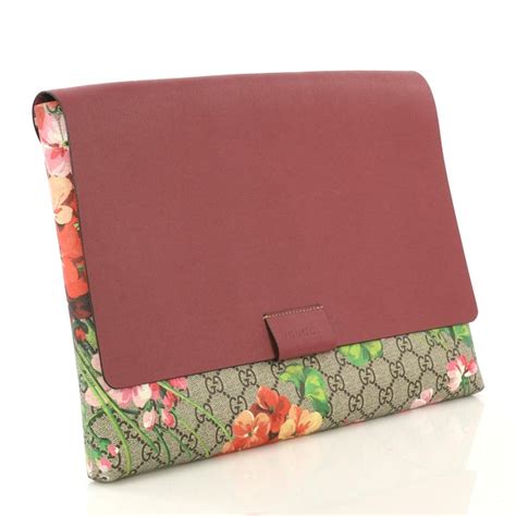 Gucci Envelope Clutch Blooms Print Gg Coated Canvas And Leather Large