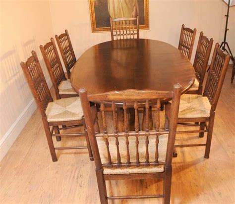 This dining set includes a table, four side chairs and bench. Oak Kitchen Refectory Table Dining Set Spindleback Chairs