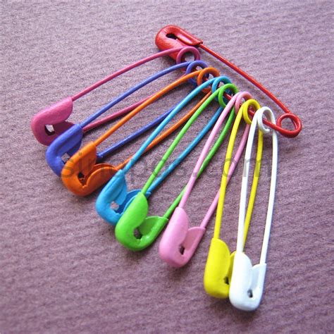 0 Regular Safety Pins 30mm Colored Scrapbooking Quilt Fabric Tag
