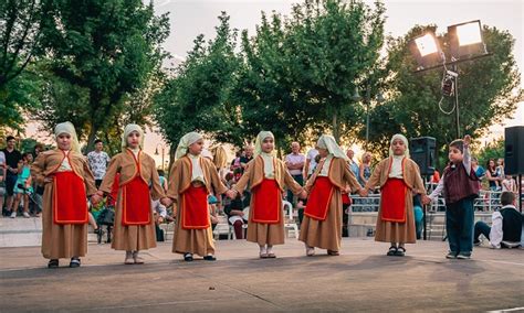 Όλα τα νέα της ημέρας από τους καλύτερους παρόχους συγκεντρωμένα στο msn. ΧΟΡΕΥΤΙΚΑ ΣΤΗΝ ΠΛΑΤΕΙΑ ΑΒΕΡΩΦ ΣΤΗ ΝΕΑ ΠΟΛΙΤΕΙΑ ΛΑΡΙΣΑΣ ...