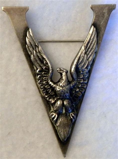 Eagle Victory Pin Sweetheart Jewelry Patriotic Jewelry Vintage Jewels