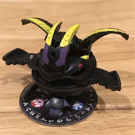 Bakugan Darkus Percival Vortex Spin บาคุกันเพอซิวัลธาตุมืด หมุนได้ ขนาด