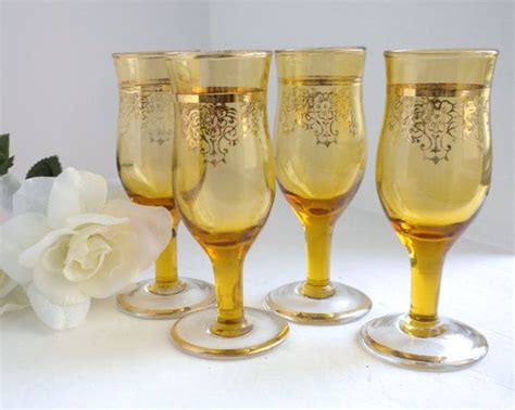 Vintage 4 Amber Aperitif Glasses With Gold Trim By Oldandnew8 14 00 Aperitif Glasses