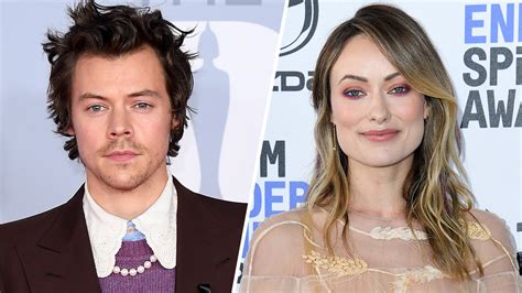 Harry Styles And Olivia Wilde Seem To Confirm Romance While Holding Hands In New Pictures Nbc