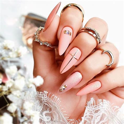 Summer Nails Almond Shape Nail Trends To Look Out For This Summer