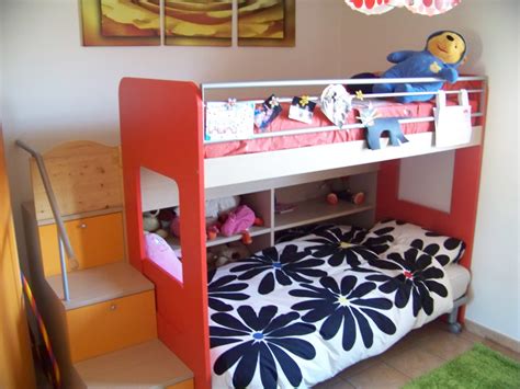 Letto a soppalco ikea tuffing struttura per letto a soppalco, grigio scuro 90x200 cm in regalo la scrivania nella foto disponibile dal 10 agosto pescara zona piazza duca. MammA GiochiaMo?: Una stanza per giocare: la camera dei bimbi