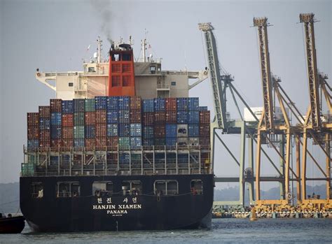 Singapore August Exports Rise 77 Yearyear Higher Than Forecasts