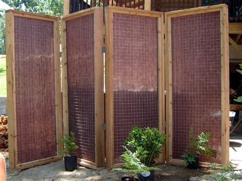 Goggles, ear protection, and lung protection should be used when operating tools. DIY Patio Privacy Screens • The Garden Glove