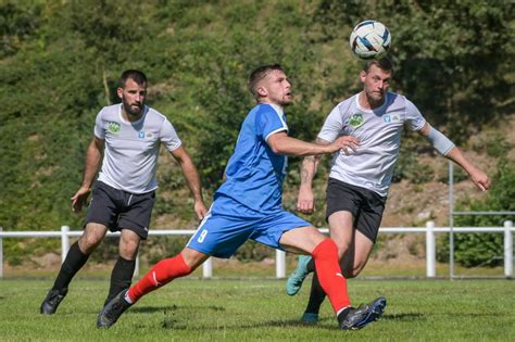 Photos Football Coussey Simpose 2 1 à Arches Et Poursuit Sa Route