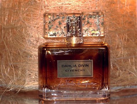 Dahlia Divin Le Nectar De Parfum Givenchy Parfum Ein Es Parfum F R Frauen