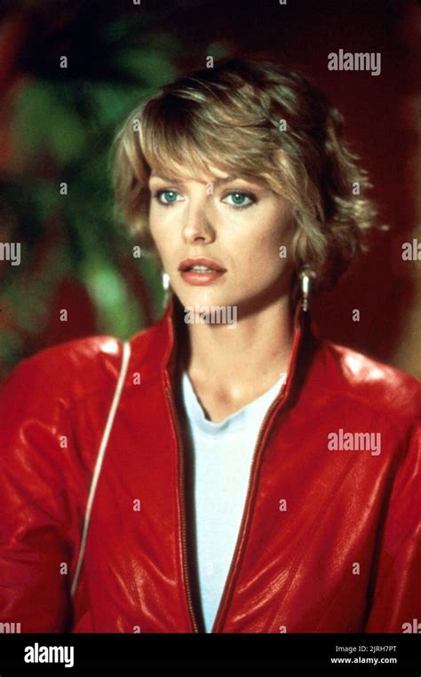 Michelle Pfeiffer Into The Night 1985 Stock Photo Alamy