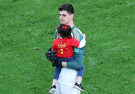 Viimeisimmät twiitit käyttäjältä thibaut courtois (@thibautcourtois). Rode Duivels vinden troost bij elkaar, de bondscoach en ...