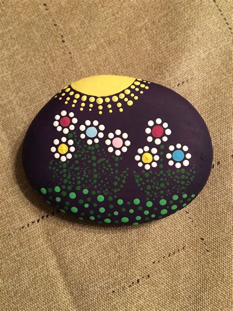 Easy Paint Rock For Try At Home Stone Art And Rock Painting Ideas