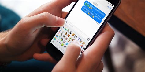 Guide How To Send Emojis Via The Messages App On The Iphone Ios 9