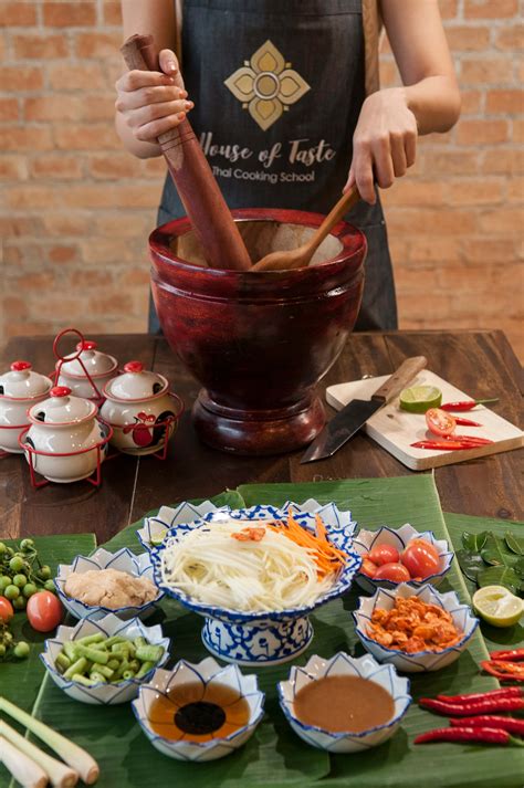 House of Taste: Bangkok Street Food Cooking and Explore ...