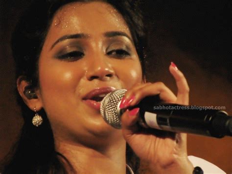 Gulfjobportal Shreya Ghoshal Hot Navelcleavage And Ampit Show Sexy Picture Collection