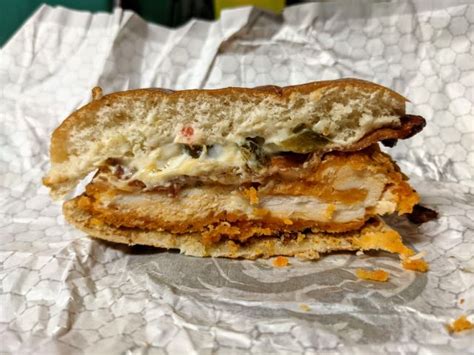Wendy's is heating up the fried chicken sandwich wars — quite literally this time. Review: Wendy's - Spicy Jalapeno Popper Chicken Sandwich ...