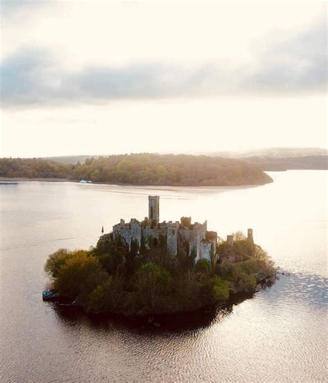 27 Stunning Photos Of Mcdermotts Castle In Ireland
