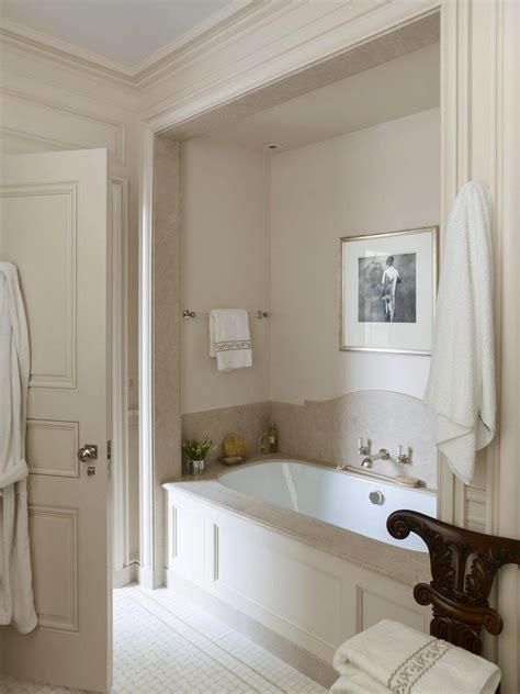 10 Pretty Powder Rooms Traditional Bathroom Bathroom