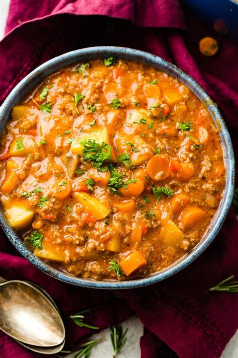 I've put together a list of 25 fabulous ground beef recipes to make your meals easy, tasty and nutritious. Quick and Easy Ground Beef Stew - Oh Sweet Basil
