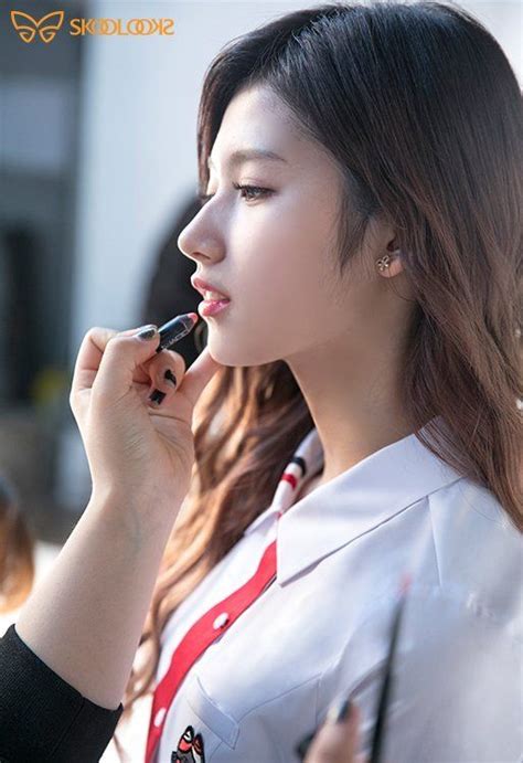 Nayeon Side View Of Face Korean Girl Asian Girl Doll Eye Makeup