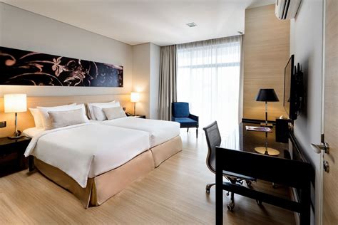 Melaka hot tub suite hotels. Melaka Hotel | Melaka Raya Hotel | Luxurious Deluxe Twin ...