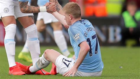 Gabriel jesus came on in his. Kevin De Bruyne's injury vows continues...
