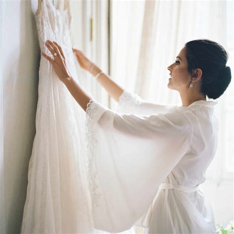 Https://tommynaija.com/wedding/how To Take In A Wedding Dress