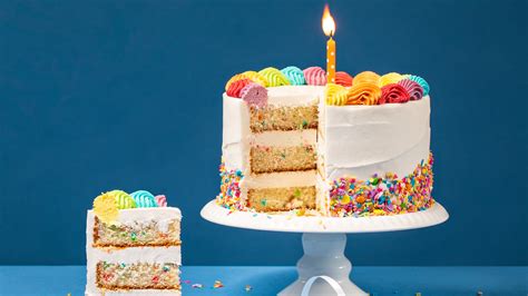 13 Boxed Funfetti Cake Mixes Ranked Worst To Best
