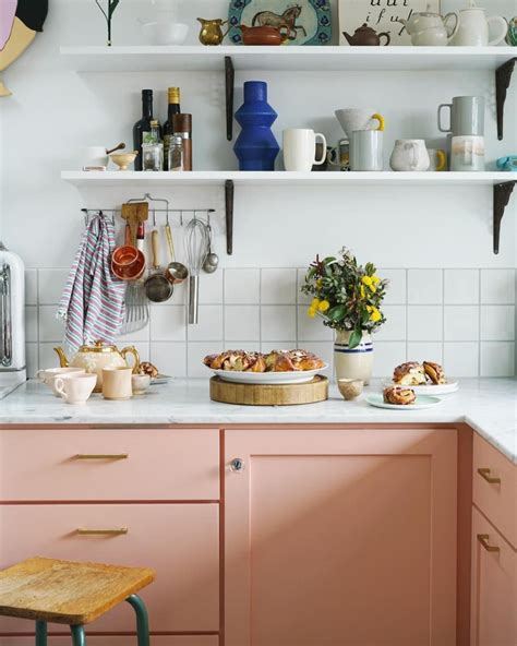 12 Perfectly Pink Kitchens That Knock It Out Of The Park Apartment