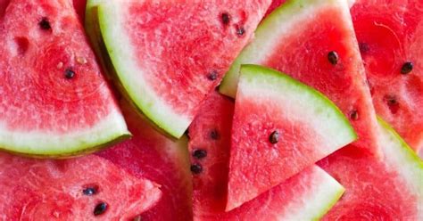 Watermelon And Diabetes A Healthy Snack Or A Sugar Bomb Diabetes Strong