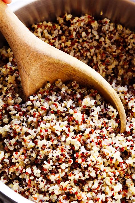 It isn't just the color that sets it apart from its cousin, white rice. How To Cook Quinoa (Recipe and Tips) | Gimme Some Oven ...