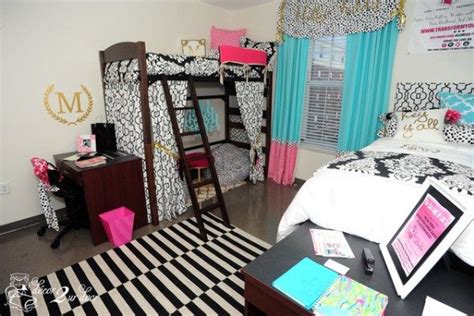 Pops Of Color And Patterns Are Super Cute For Ole Miss Dorm Rooms Dorm