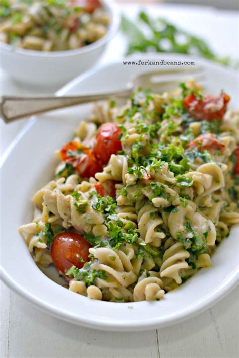 Easy Vegan Creamy Pasta With Kale Fork And Beans