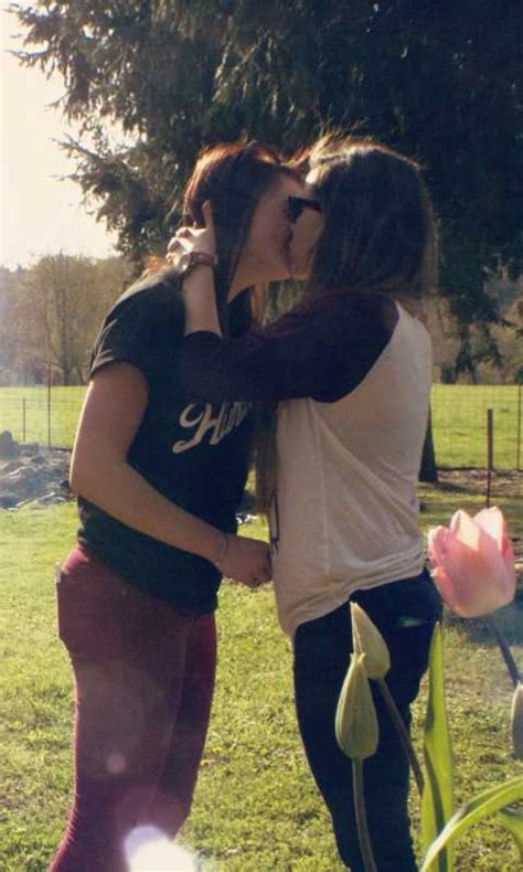 Lesbian Kissing Amazon Br Amazon Appstore