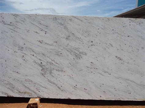 Amba White Granite सफेद ग्रेनाइट वाइट ग्रेनाइट In Jaipur Jbb