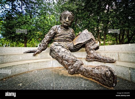 Washington Dc Usa Albert Einstein Memorial Bronze Statue In