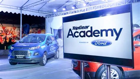 10 Images The Top Gear Academy Graduation Ceremony