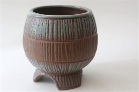 Looking for some info about this japanese planter. vintage Napco Japan ceramic planter pot or vase ...