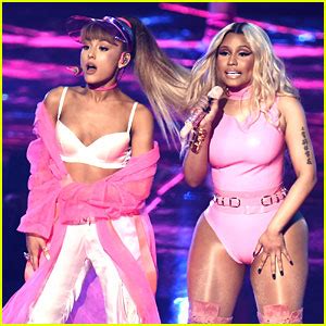 Ariana Grande Nicki Minaj MTV VMAs 2016 Performance Of Side To Side